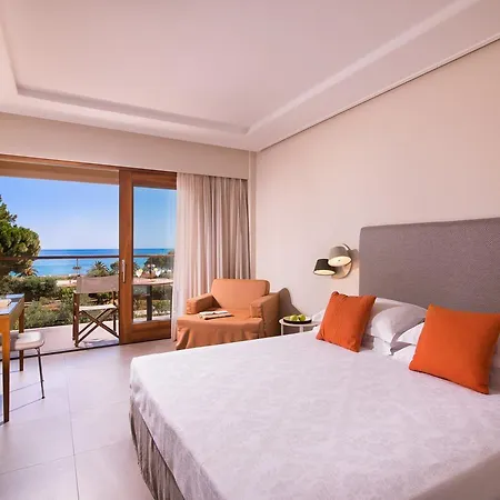 Hotel Kernos &