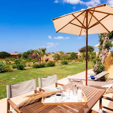 Kernos & Hotel Malia (Crete)